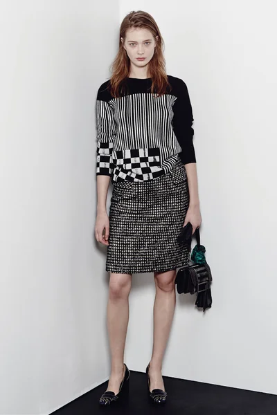 Look 11
